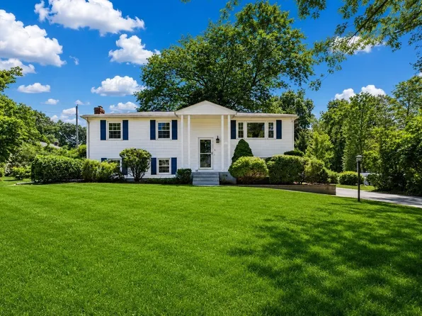 5 Shepard Rd, Franklin, MA 02038