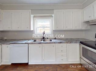 29 Pheasant Hill Trailer Park, Milford, ME 04461