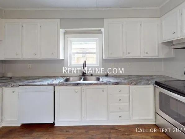 29 Pheasant Hill Trailer Park, Milford, ME 04461