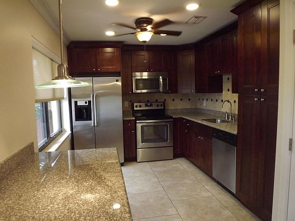 2nd image of 5188 Tennis Ln