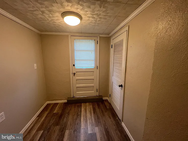 2621 Darby Dr — Photo 13