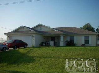 2607 43rd St SW, Lehigh Acres, FL 33976
