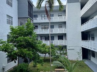 Brookview Condo, North Miami, FL 33161