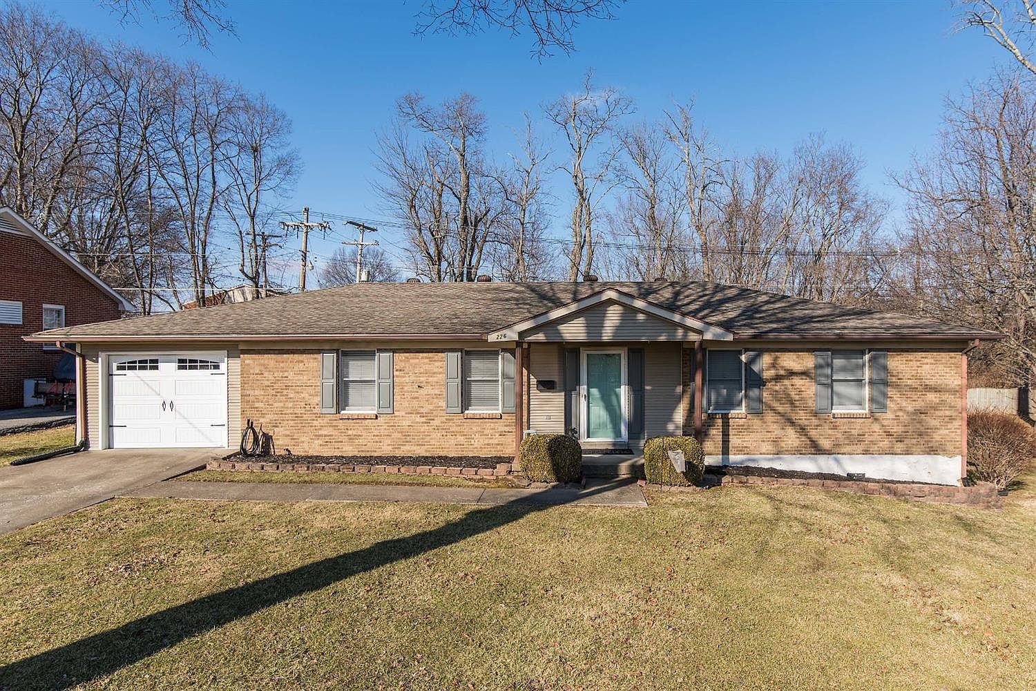 226 Woodhill Ln, Frankfort, KY 40601 Zillow