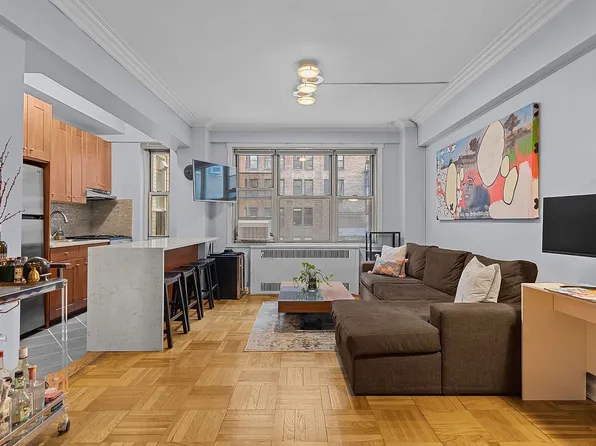 220 Madison Ave APT 4D, New York, NY 10016