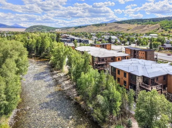 1070 Blue River Parkway UNIT 302, Silverthorne, CO 80498