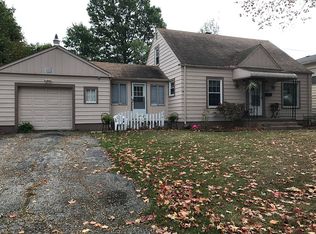 487 Crystal St, Akron, OH 44305