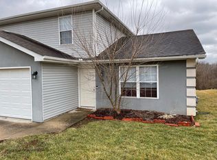 680-682 W. Country Squire Ct., Columbia, MO 65202