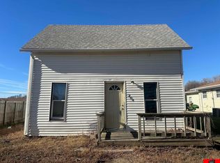 204 2nd St, Pender, NE 68047