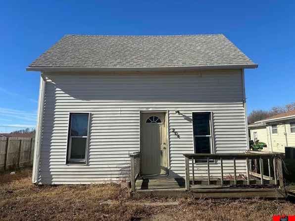 204 2nd St, Pender, NE 68047