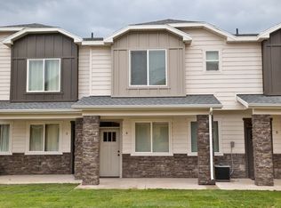 150 W Seasons Ln #4, Garden City, UT 84028