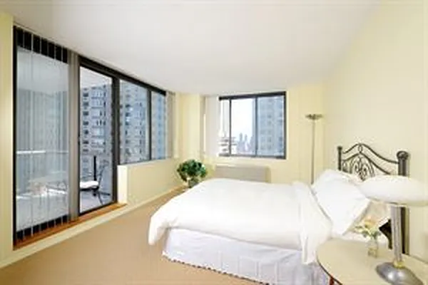 Rented by Douglas Elliman | media 13