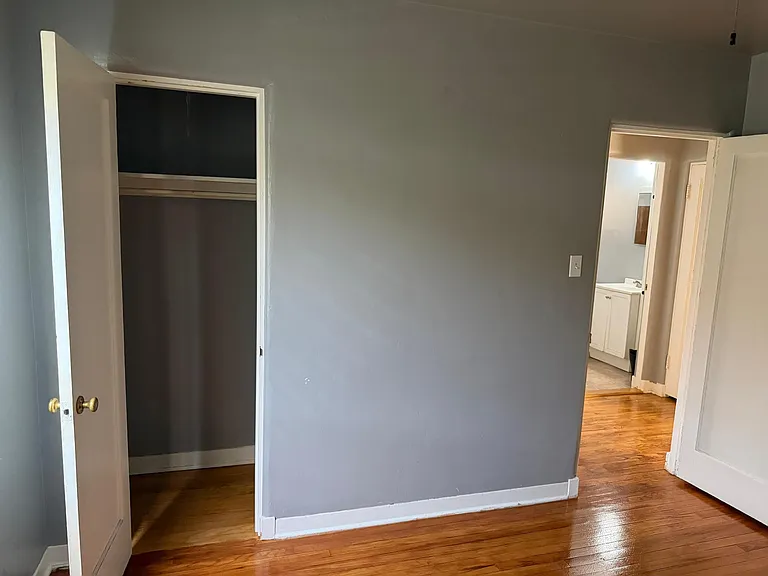 516 Ash St SE #B — Photo 16