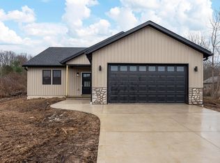 480 N Northridge Hts, Howard, OH 43028