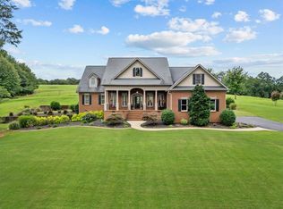 185 Meadow Brook Ln, Pickens, SC 29671