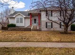 6511 Weaver Rd, Rockford, IL 61114