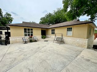 1330 W Amber St, San Antonio, TX 78221