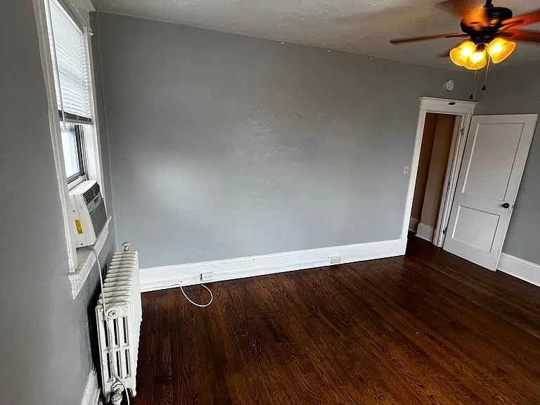 378 Elm Ave SW #12 — Photo 5