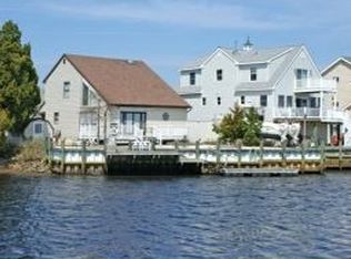 52 Flax Isle Dr, Little Egg Harbor, NJ 08087