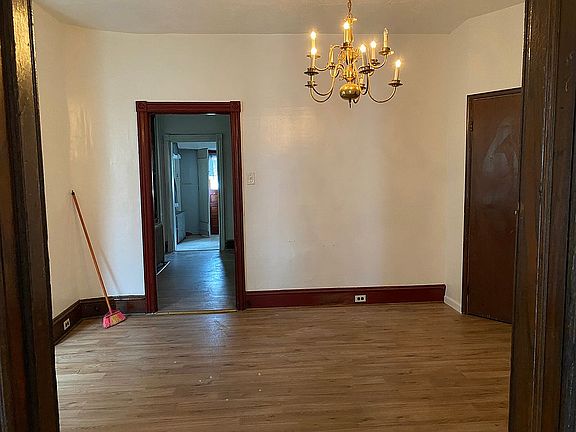3rd image of 6731 Torresdale Ave