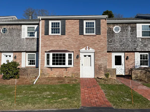 56 Captain Cook Lane, Centerville, MA 02632