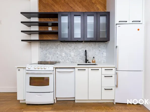 140 4th Avenue image 9 of 17