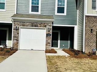 306 Abington St, Matthews, NC 28104