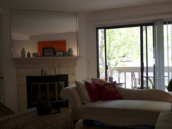 5th image of 26110 Alizia Canyon Dr Unit C