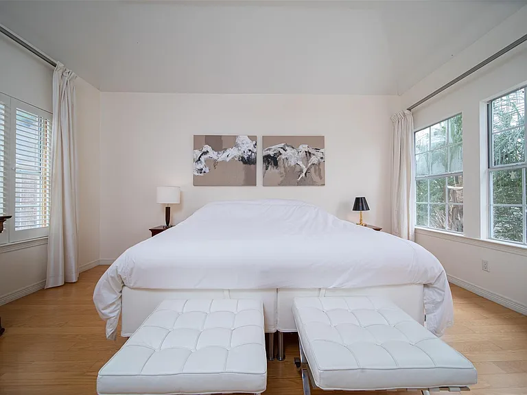 3114 Lake St — Photo 15
