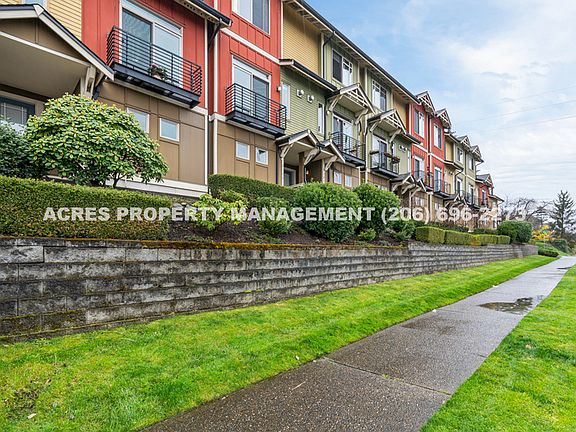 4th image of 2132 Yakima Ave #203