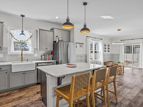 3rd image of 68 Bodacious Ln