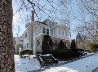 11 Roseland Rd, Worcester, MA 01609