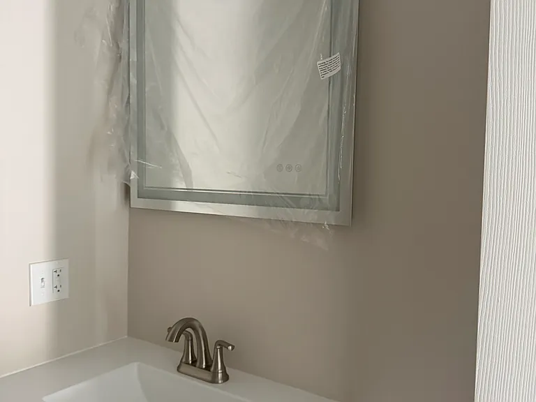 900 Main St #1 — Photo 7