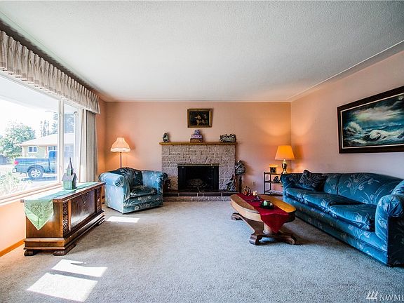 3rd image of 5050 14th Ave SE