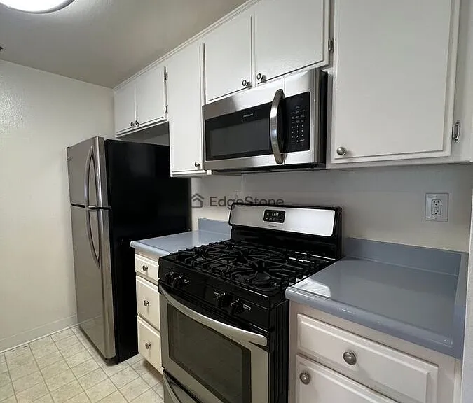 11905 Avon Way #206 — Photo 4