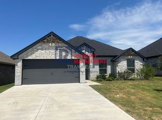 3315 Windcrest Ct, Granbury, TX 76049