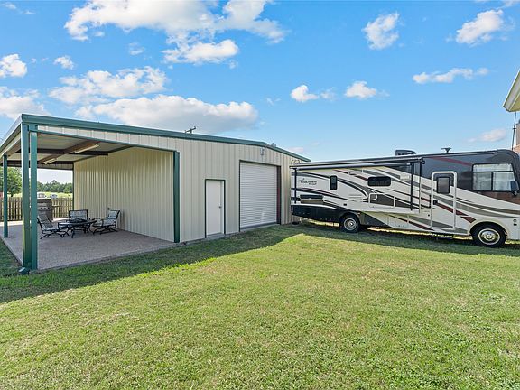 2nd image of 493 Rio Bonito Dr