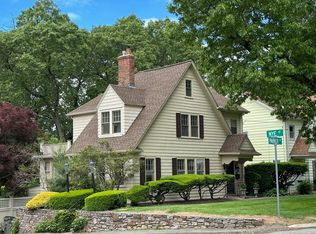 194 Parker St, Manchester, CT 06040