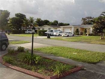 2nd image of 6541 SW 9th Pl