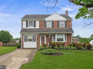 7 Colwick Rd, Cherry Hill, NJ 08002