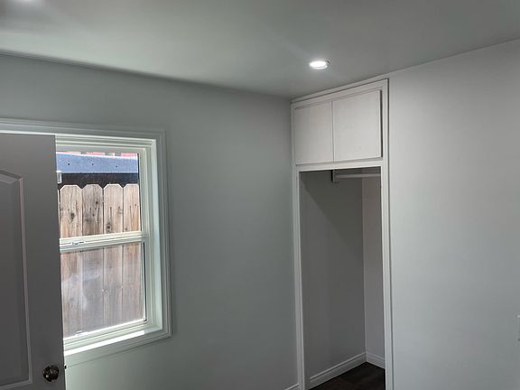 4th image of 1214 S 32nd St