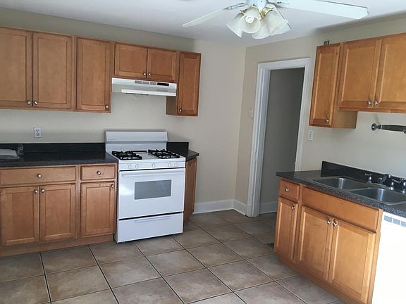 2nd image of 6745 Murray Ave