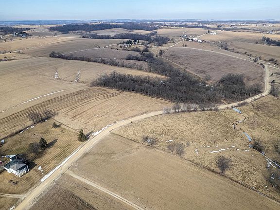 5th image of 3114 S Rush Creek Rd