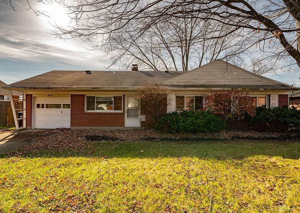 1st image of 924 Hollendale Dr