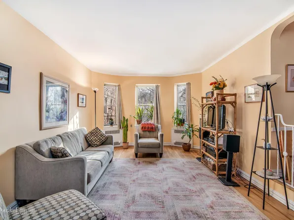 1615 Avenue I image 1 of 6