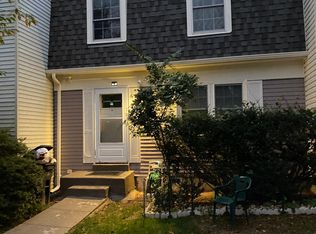3015 Talking Rock Dr, Fairfax, VA 22031