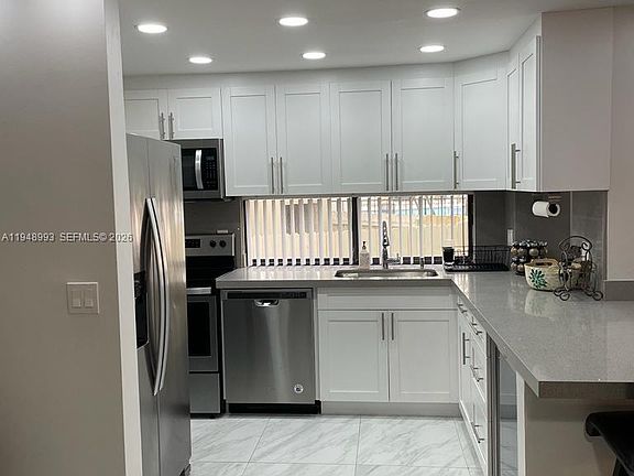 2nd image of 16919 N Bay Rd APT 104