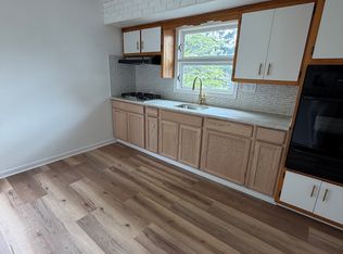 138 Beech St FLOOR 2, Belleville, NJ 07109
