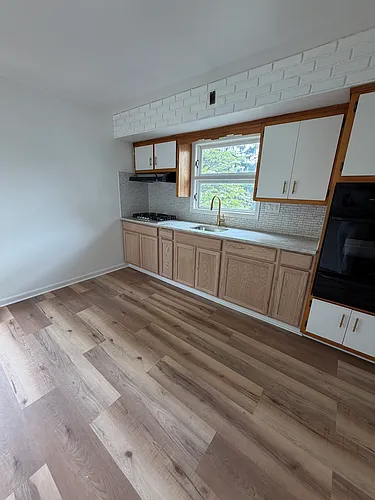 138 Beech St #2 Photo 1