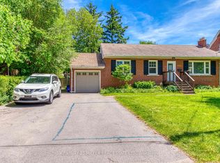 2048 Edinburgh Dr, Burlington, ON L7R 2C9